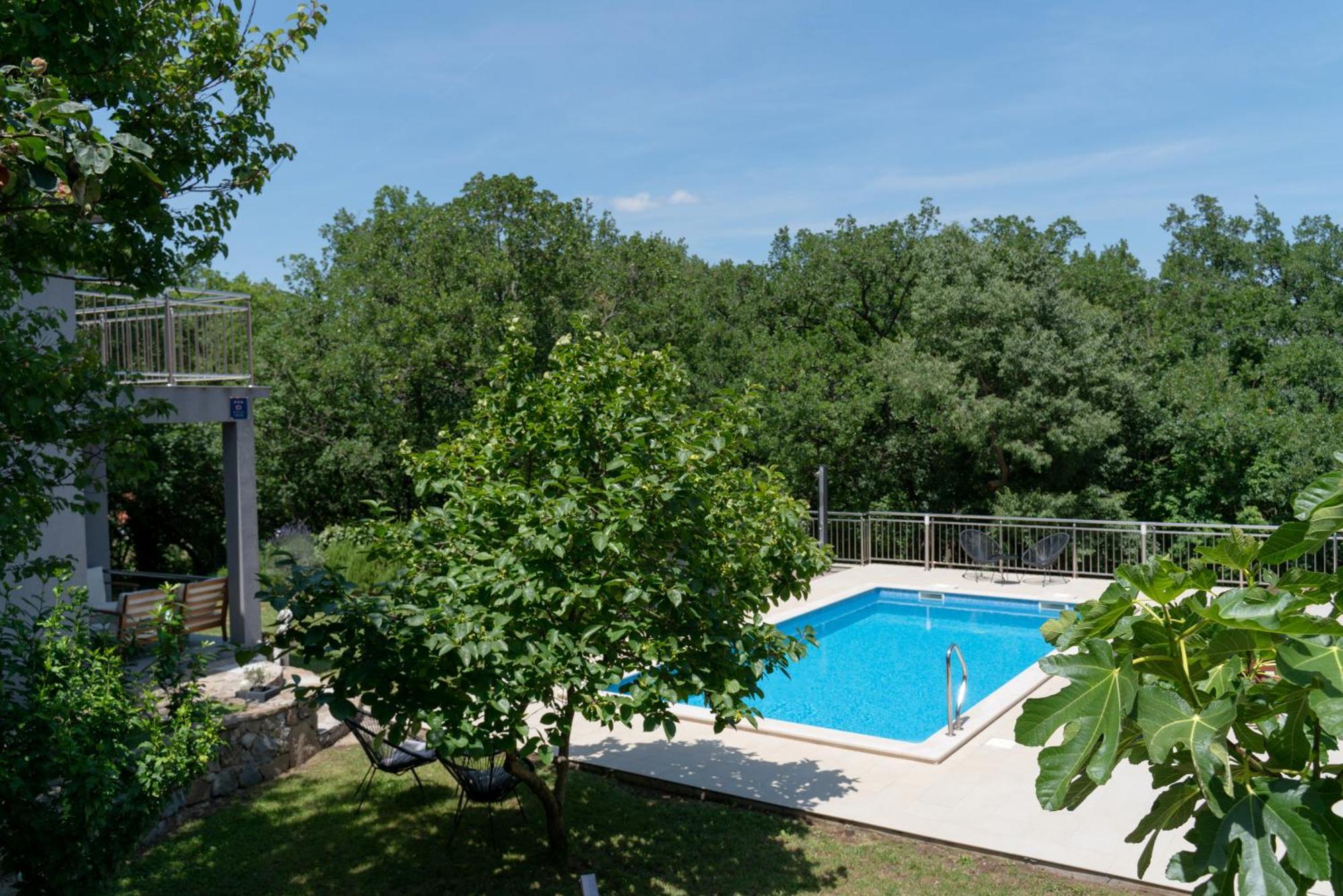 Apartments Srdanovic オミシュ エクステリア 写真