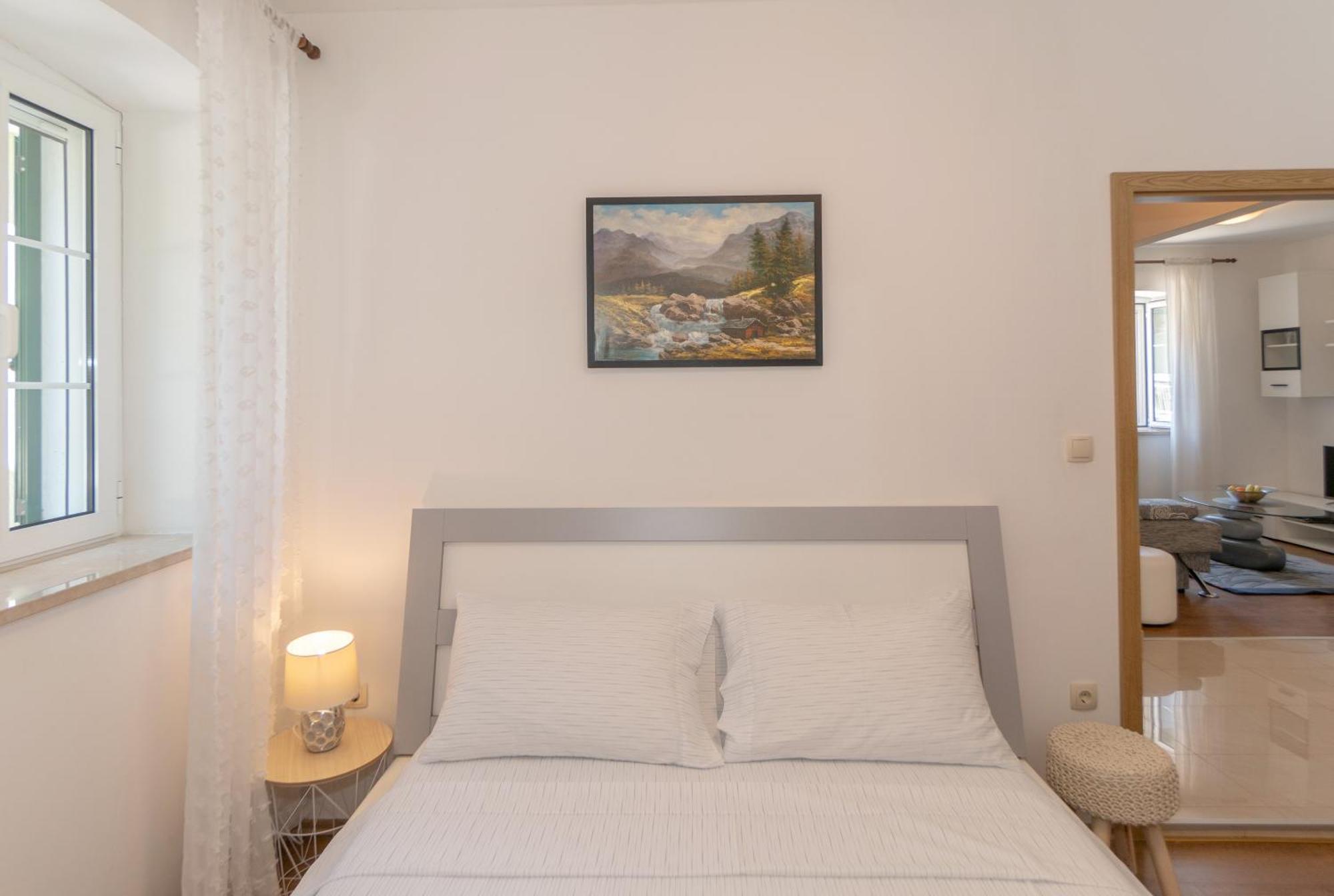 Apartments Srdanovic オミシュ エクステリア 写真